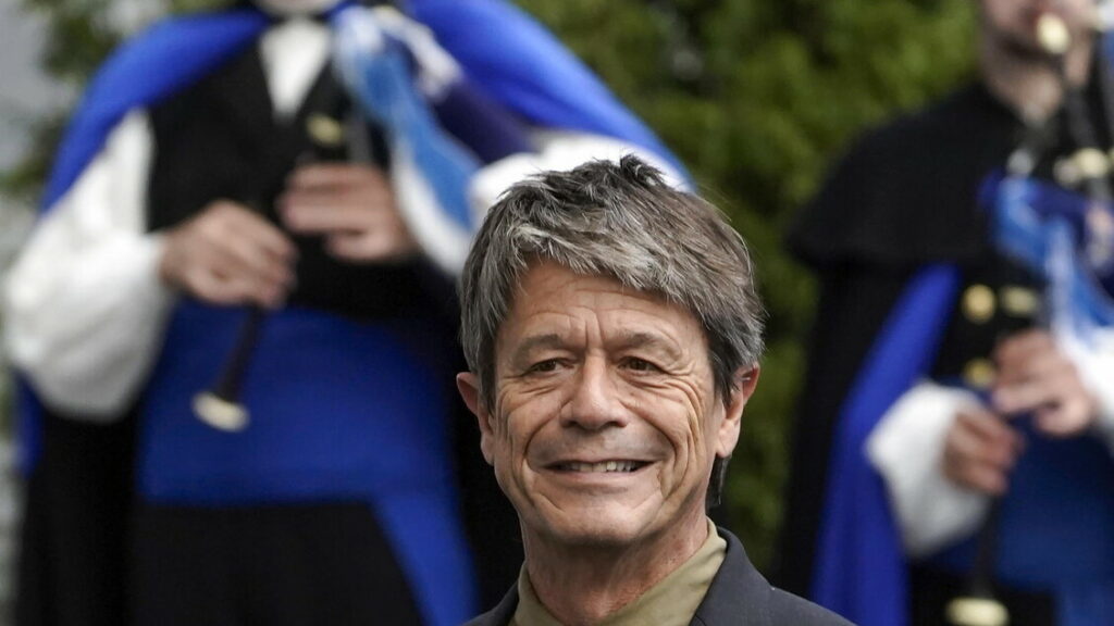 Il Prix Médicis a Emmanuel Carrère per Kolkhoze - Libri - Narrativa