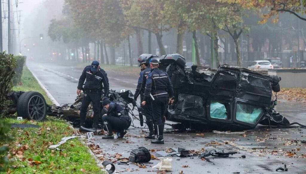 Incidente a Milano: perché la cabina della Mercedes Classe G si è staccata dal telaio? [VIDEO] - News