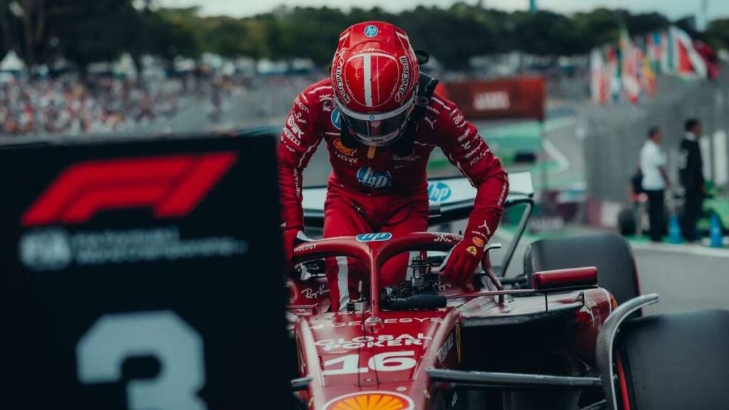 Leclerc infiamma le qualifiche della Ferrari: “Basta un decimo per fare la differenza, felici della P3” – Formula 1 Leclerc infiamma le qualifiche della Ferrari: "Basta un decimo per fare la differenza, felici della P3" - Formula 1
