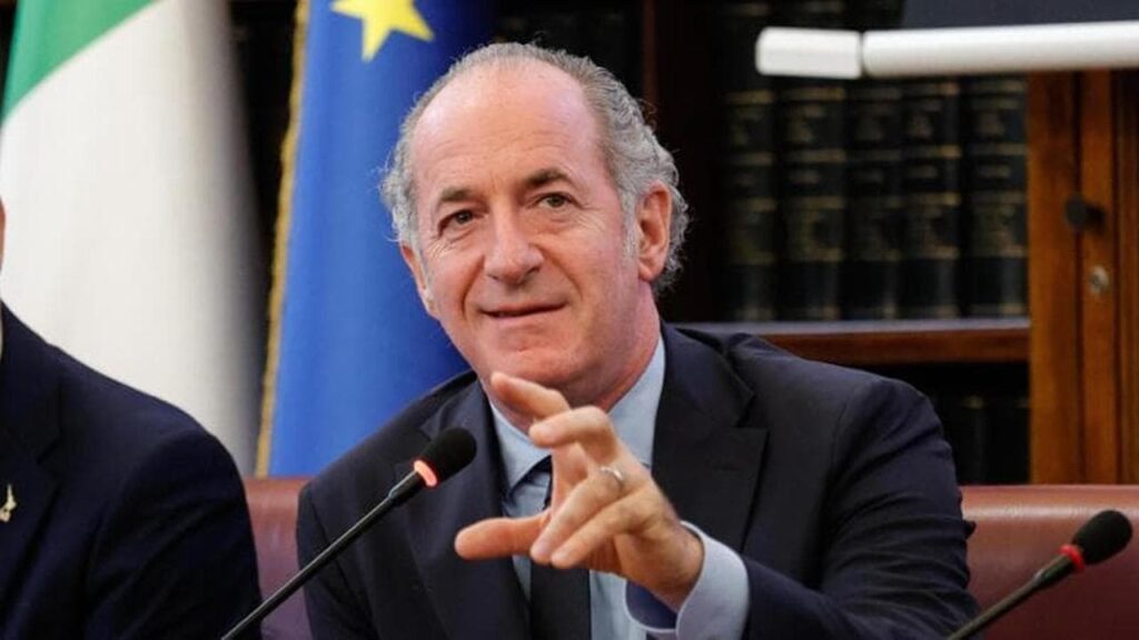Lega, raccolta firma dei militanti a Brescia e Bergamo: “Si indichi Zaia come referente del Nord”