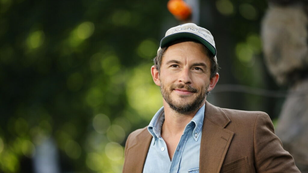 People incorona Jonathan Bailey l'uomo più sexy al mondo - Cinema