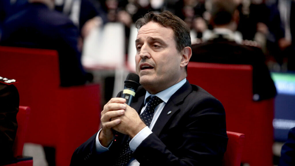 Procura Figc chiude indagini, verso deferimento n.1 arbitri - Calcio