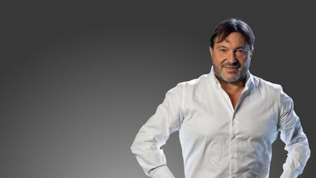 Sigfrido Ranucci in tour con "Diario di un trapezista" - Teatro