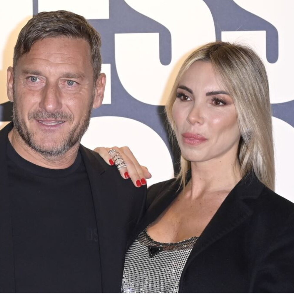 Totti e Noemi Bocchi indagati per abbandono di minori. La Procura chiede l'archiviazione Totti e Noemi Bocchi indagati per abbandono di minori. La Procura chiede l'archiviazione