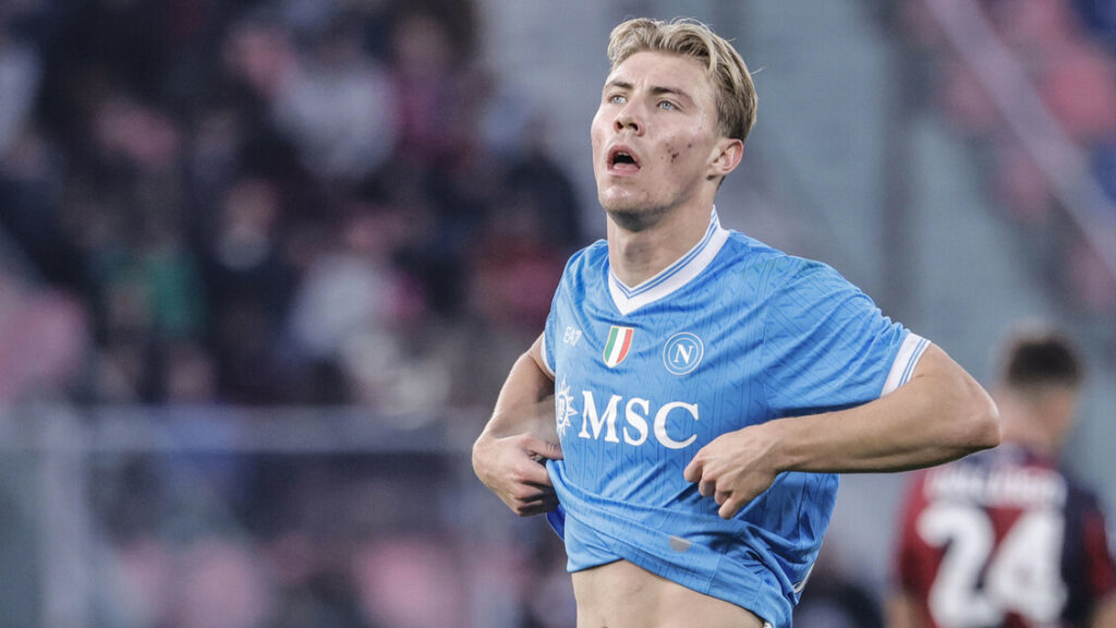 Doppietta Hojlund per il 2-1 alla Juve, Napoli in testa - Calcio