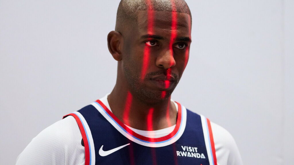 Nba: i Clippers si separano da Chris Paul, messo fuori squadra - Basket
