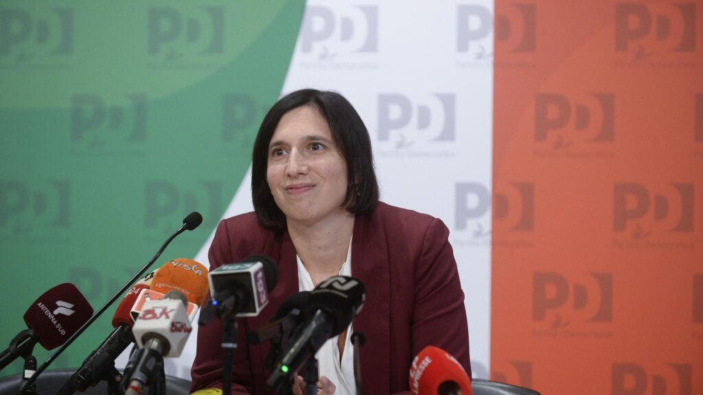 Sondaggi politici, il campo largo recupera dopo le Regionali. Bene il Pd, FdI perde mezzo punto Sondaggi politici, il campo largo recupera dopo le Regionali. Bene il Pd, FdI perde mezzo punto