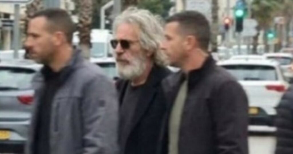 "Jeffrey Epstein vivo a Tel Aviv"