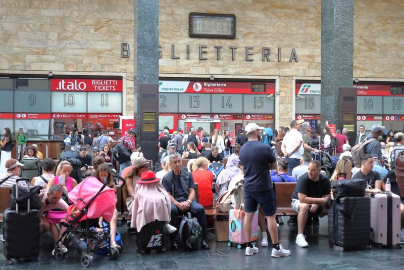 Italy faces general strike on Friday 29 May Italy faces general strike on Friday 29 May