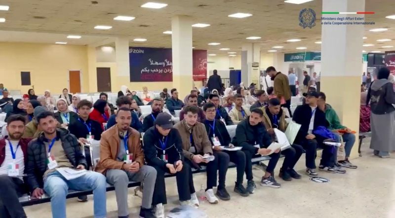 Italy welcomes 72 Palestinian students from Gaza to study in Italian u Italy welcomes 72 Palestinian students from Gaza to study in Italian u
